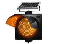 Solar traffic light